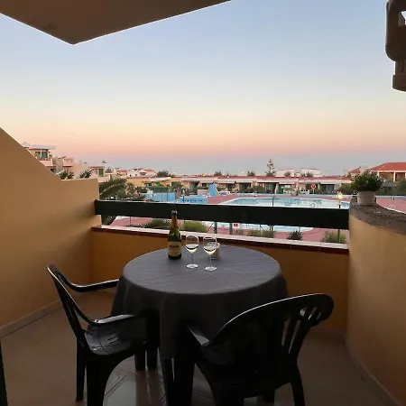 Trilly Sea View Lejlighed